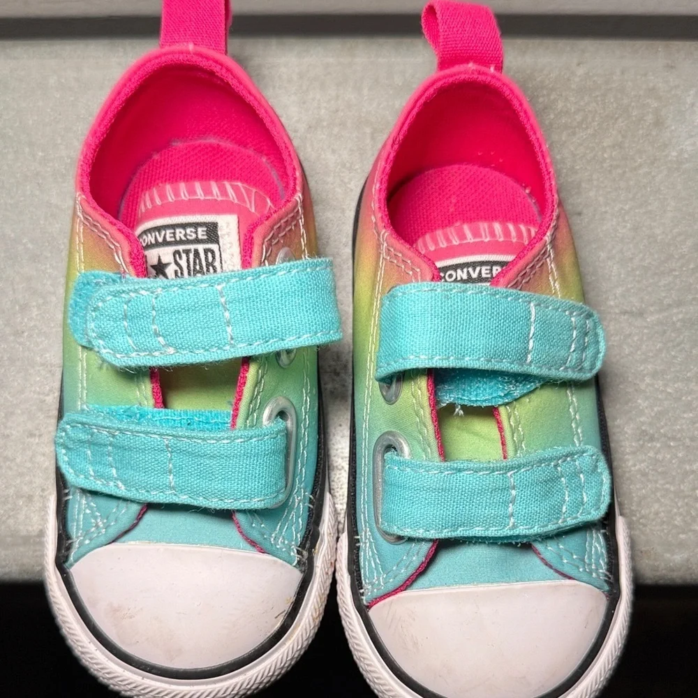 Converse Chuck Taylor All Star Rainbow Easy On Kids Sneakers Size 5 Shoes